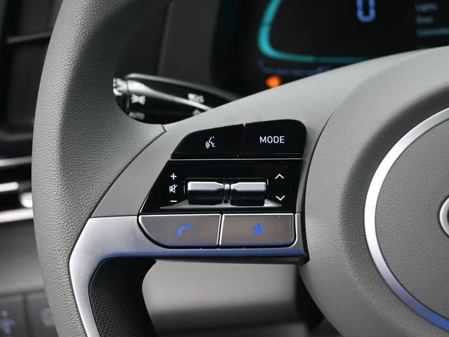Nuevos HYUNDAI ELANTRA HYBRID à Estados chez autogozo