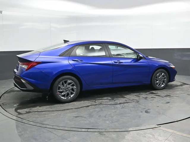 Nuevos HYUNDAI ELANTRA HYBRID à Estados chez autogozo