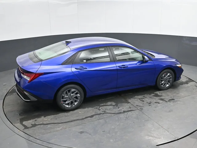 Nuevos HYUNDAI ELANTRA HYBRID à Estados chez autogozo