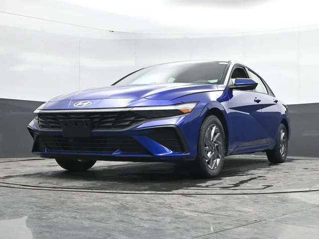 Nuevos HYUNDAI ELANTRA HYBRID à Estados chez autogozo