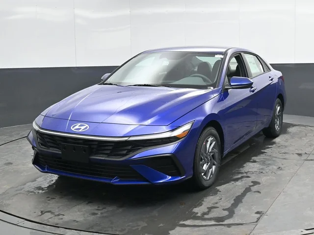 Nuevos HYUNDAI ELANTRA HYBRID à Estados chez autogozo