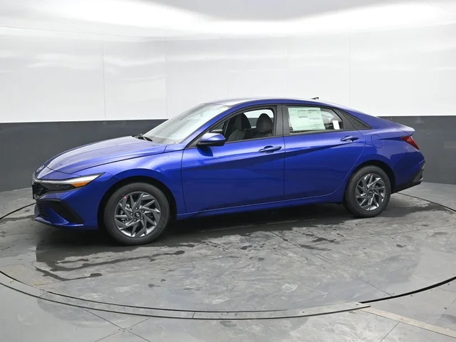 Nuevos HYUNDAI ELANTRA HYBRID à Estados chez autogozo