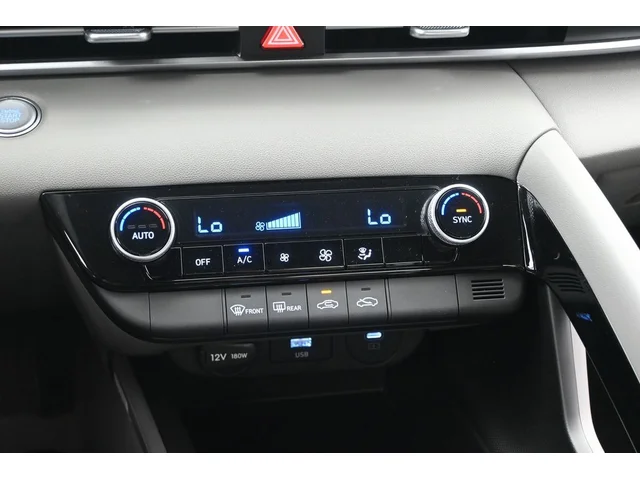 Nuevos HYUNDAI ELANTRA HYBRID à Estados chez autogozo