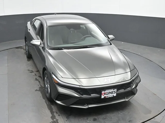 Nuevos HYUNDAI ELANTRA HYBRID à Estados chez autogozo