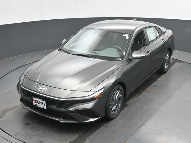 Nuevos HYUNDAI ELANTRA HYBRID à Estados chez autogozo
