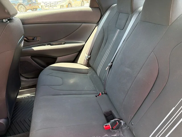 SEMINUEVOS HYUNDAI Elantra Hybrid a Estados en autogozo