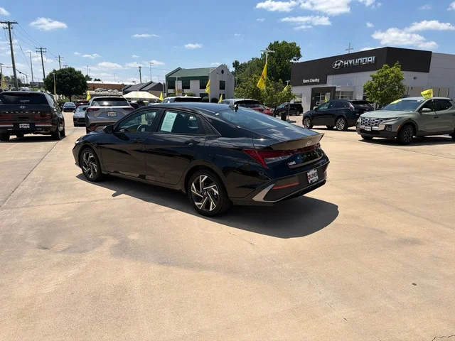 SEMINUEVOS HYUNDAI Elantra Hybrid a Estados en autogozo