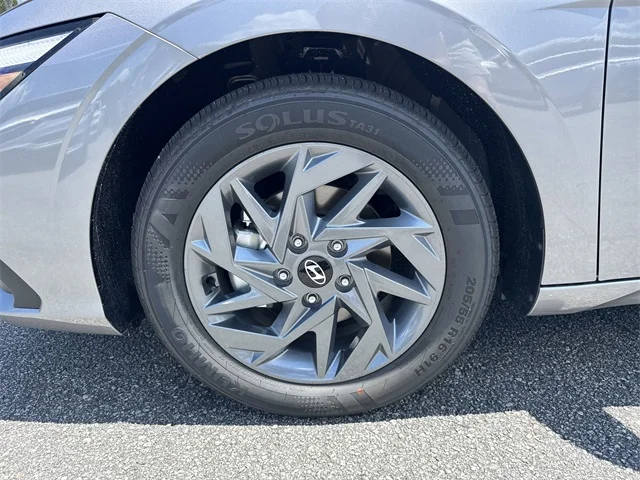 Nuevos HYUNDAI ELANTRA HYBRID at Gainesville Hyundai in Gainesville