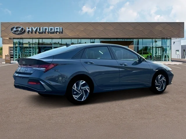 Nuevos HYUNDAI ELANTRA HYBRID at Tustin Hyundai in Tustin   