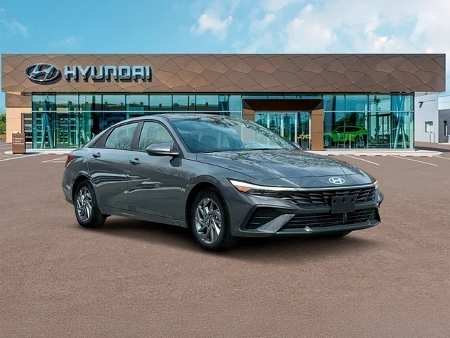 Nuevos HYUNDAI ELANTRA HYBRID at Tustin Hyundai in Tustin   