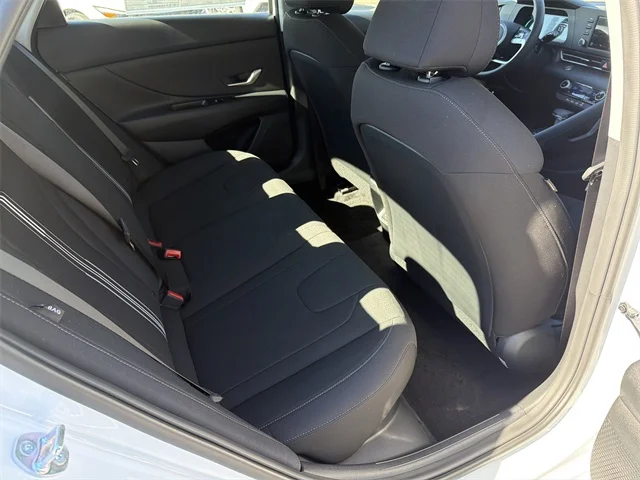 Nuevos HYUNDAI ELANTRA HYBRID at Gainesville Hyundai in Gainesville