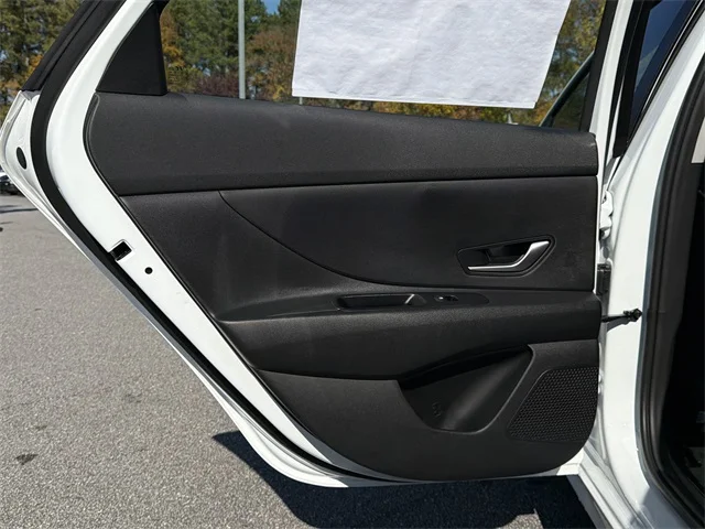 Nuevos HYUNDAI ELANTRA HYBRID at Gainesville Hyundai in Gainesville