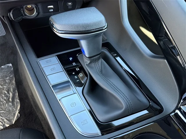 Nuevos HYUNDAI ELANTRA HYBRID at Gainesville Hyundai in Gainesville