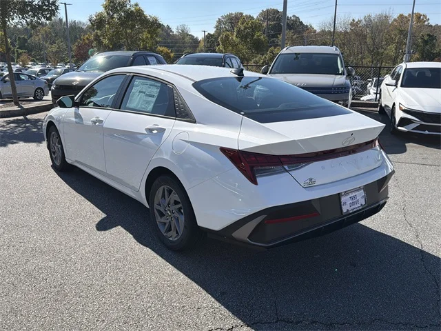 Nuevos HYUNDAI ELANTRA HYBRID at Gainesville Hyundai in Gainesville