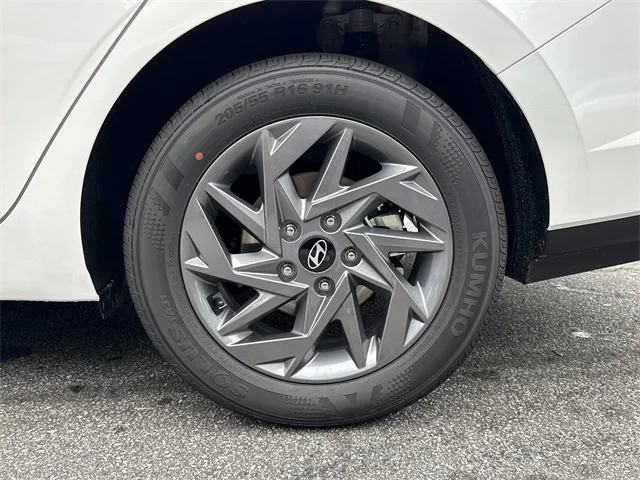 Nuevos HYUNDAI ELANTRA HYBRID at Gainesville Hyundai in Gainesville