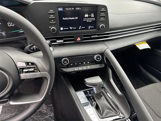 Nuevos HYUNDAI ELANTRA HYBRID at Gainesville Hyundai in Gainesville