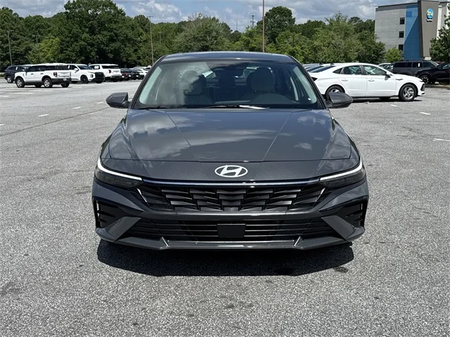 Nuevos HYUNDAI ELANTRA HYBRID at Gainesville Hyundai in Gainesville