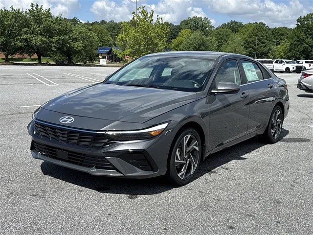 Nuevos HYUNDAI ELANTRA HYBRID at Gainesville Hyundai in Gainesville