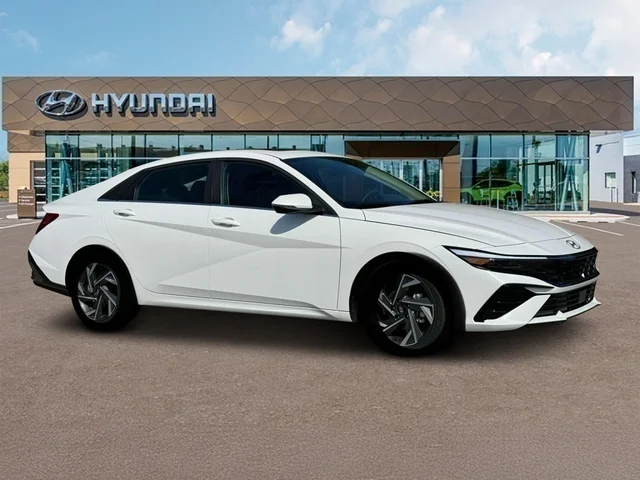 Nuevos HYUNDAI ELANTRA HYBRID at Tustin Hyundai in Tustin   