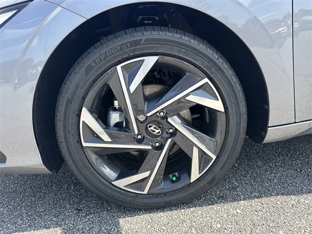 Nuevos HYUNDAI ELANTRA HYBRID at Gainesville Hyundai in Gainesville
