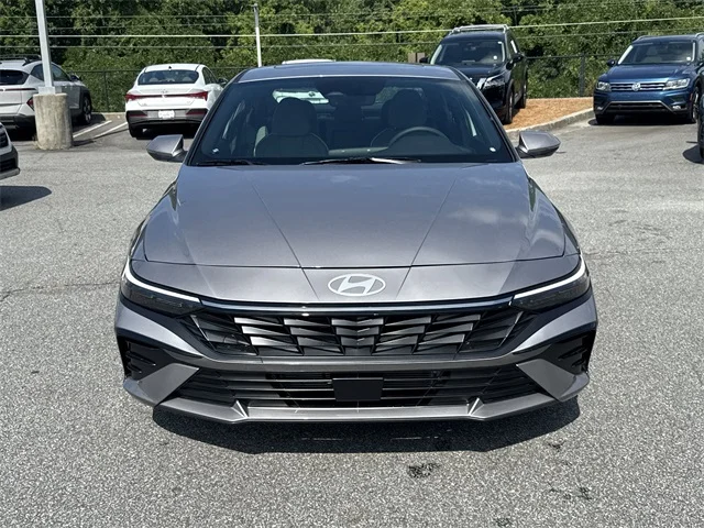 Nuevos HYUNDAI ELANTRA HYBRID at Gainesville Hyundai in Gainesville