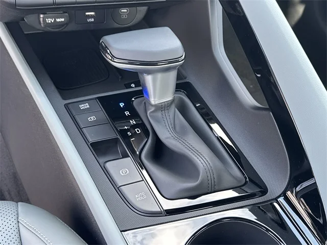 Nuevos HYUNDAI ELANTRA HYBRID at Gainesville Hyundai in Gainesville