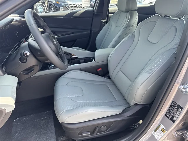 Nuevos HYUNDAI ELANTRA HYBRID at Gainesville Hyundai in Gainesville