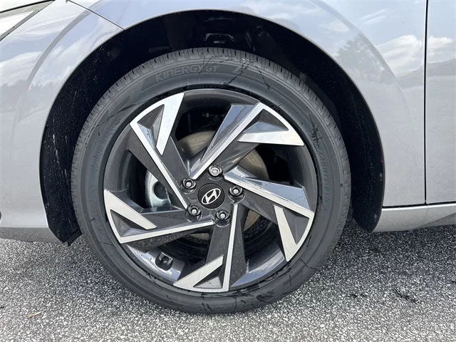 Nuevos HYUNDAI ELANTRA HYBRID at Gainesville Hyundai in Gainesville