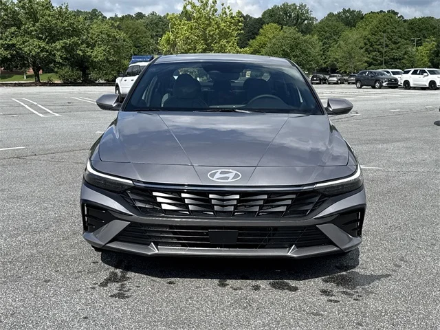 Nuevos HYUNDAI ELANTRA HYBRID at Gainesville Hyundai in Gainesville