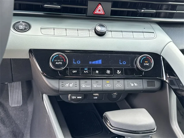 Nuevos HYUNDAI ELANTRA HYBRID at Gainesville Hyundai in Gainesville