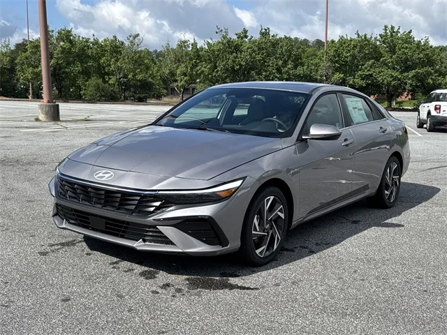 Nuevos HYUNDAI ELANTRA HYBRID at Gainesville Hyundai in Gainesville