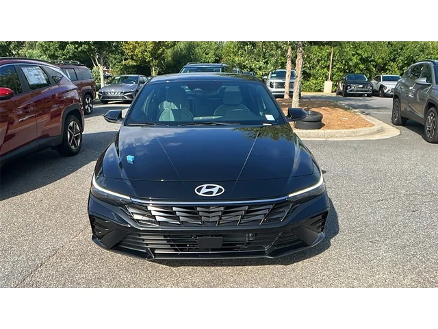 Nuevos HYUNDAI ELANTRA HYBRID at Gainesville Hyundai in Gainesville