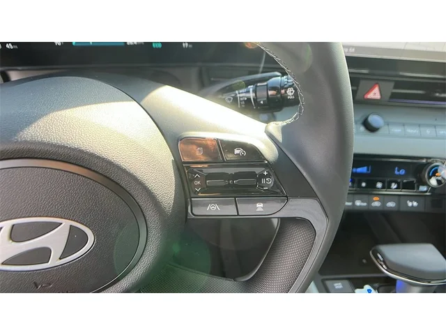 Nuevos HYUNDAI ELANTRA HYBRID at Gainesville Hyundai in Gainesville