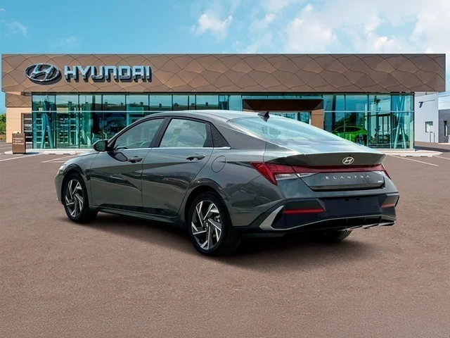 Nuevos HYUNDAI ELANTRA HYBRID at Tustin Hyundai in Tustin   
