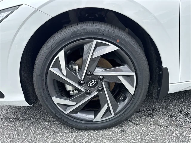Nuevos HYUNDAI ELANTRA HYBRID at Gainesville Hyundai in Gainesville