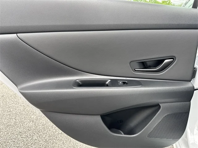 Nuevos HYUNDAI ELANTRA HYBRID at Gainesville Hyundai in Gainesville