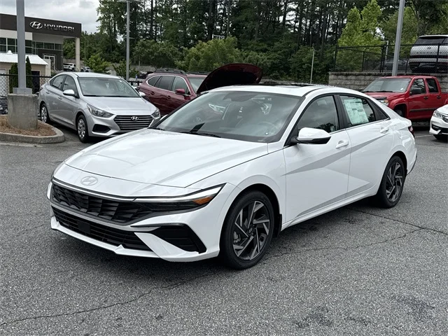 Nuevos HYUNDAI ELANTRA HYBRID at Gainesville Hyundai in Gainesville