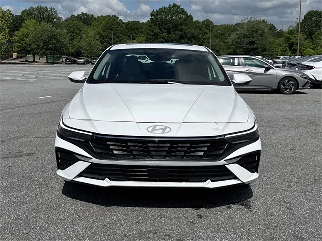 Nuevos HYUNDAI ELANTRA HYBRID at Gainesville Hyundai in Gainesville