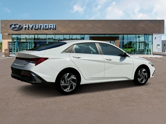 Nuevos HYUNDAI ELANTRA HYBRID at Tustin Hyundai in Tustin   
