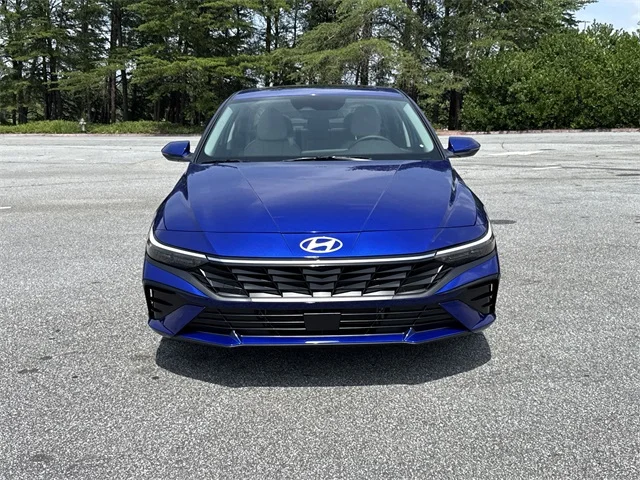 Nuevos HYUNDAI ELANTRA HYBRID at Gainesville Hyundai in Gainesville
