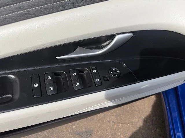 SEMINUEVOS HYUNDAI Elantra a Estados en autogozo
