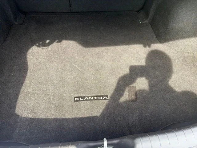 SEMINUEVOS HYUNDAI Elantra a Estados en autogozo