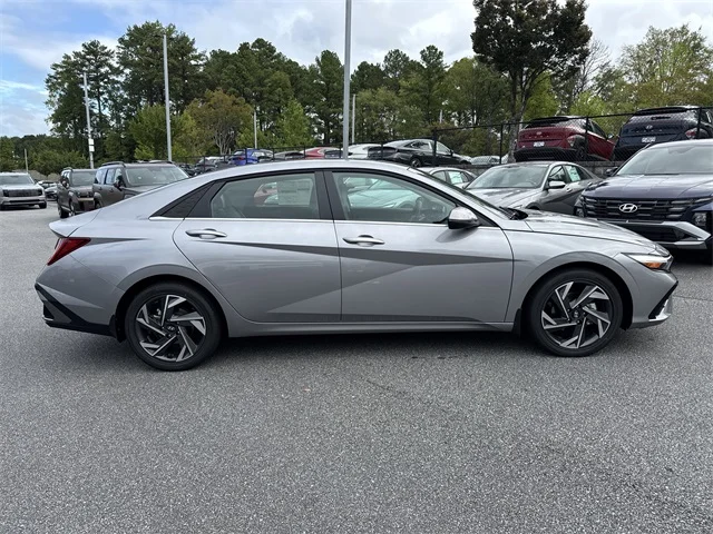 Nuevos HYUNDAI ELANTRA at Gainesville Hyundai in Gainesville