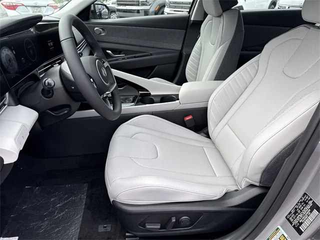 Nuevos HYUNDAI ELANTRA at Gainesville Hyundai in Gainesville