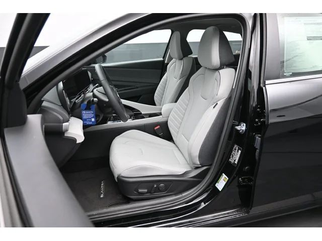 Nuevos HYUNDAI ELANTRA à Estados chez autogozo