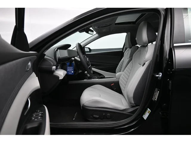 Nuevos HYUNDAI ELANTRA à Estados chez autogozo