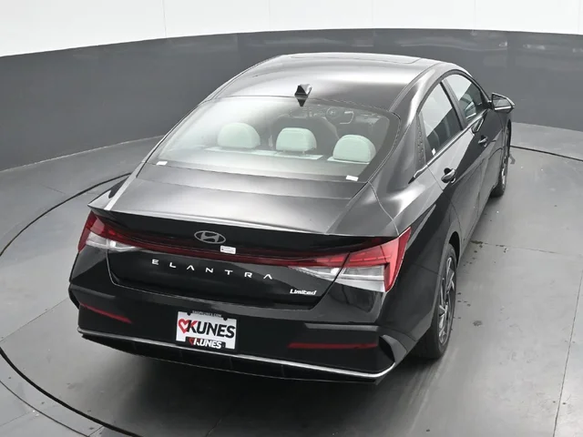 Nuevos HYUNDAI ELANTRA à Estados chez autogozo
