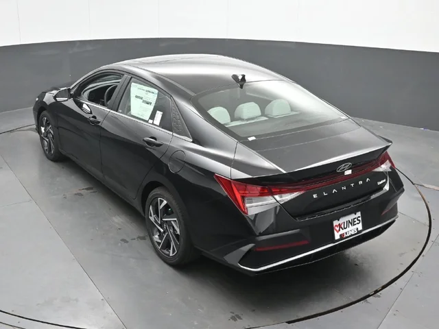 Nuevos HYUNDAI ELANTRA à Estados chez autogozo