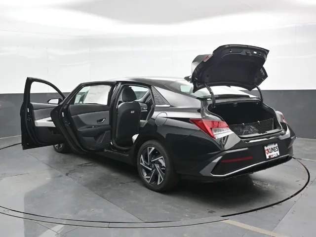 Nuevos HYUNDAI ELANTRA à Estados chez autogozo
