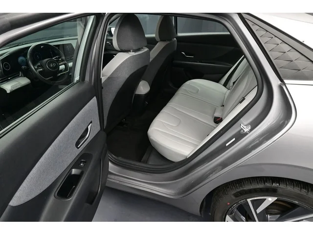 SEMINUEVOS HYUNDAI Elantra a Estados en autogozo